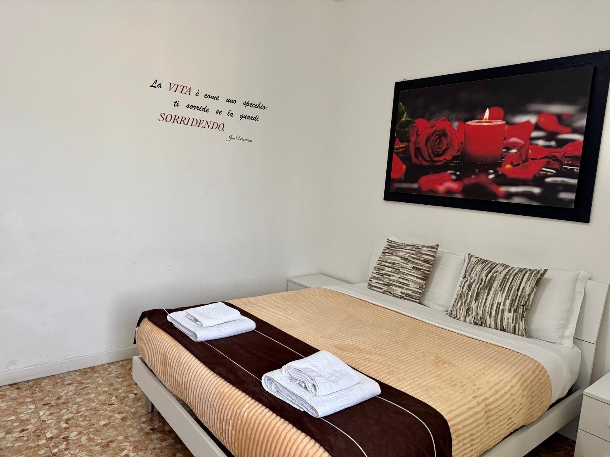 Confortini Rooms Sunday — Photos 2